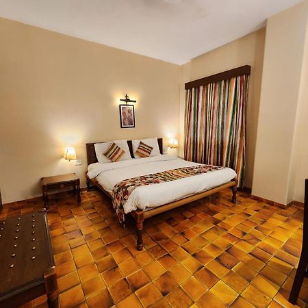 Palace On Ganges - Heritage Hotel Βαρανάσι Εξωτερικό φωτογραφία
